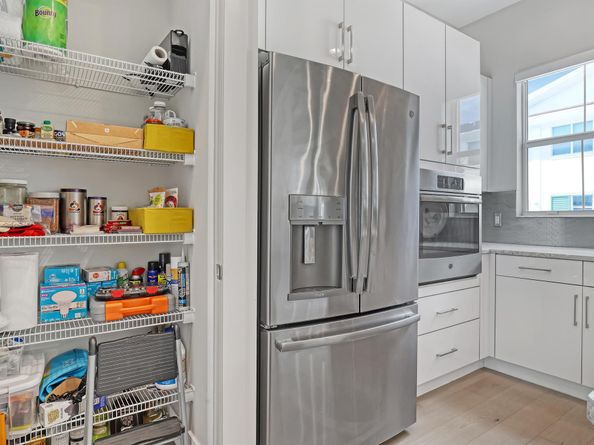 7091 Edison Place, Palm Beach Gardens FL 33418