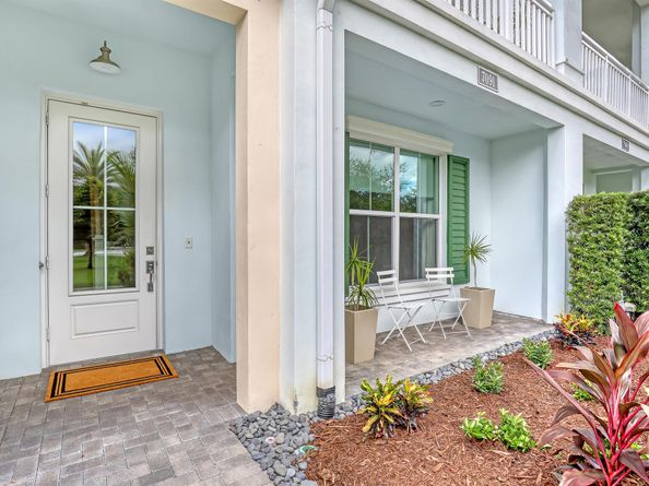 7091 Edison Place, Palm Beach Gardens FL 33418