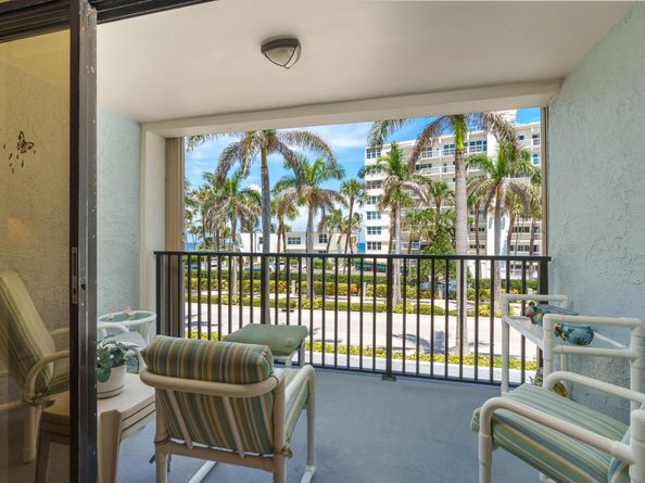 445 SE 21st Avenue 202, Deerfield Beach FL 33441