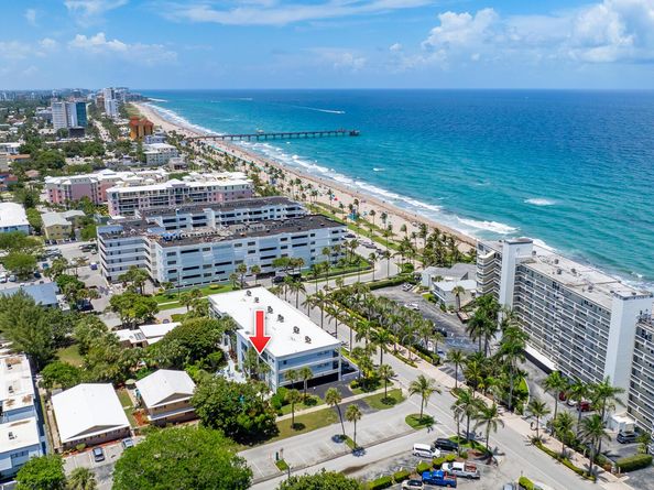 445 SE 21st Avenue 202, Deerfield Beach FL 33441