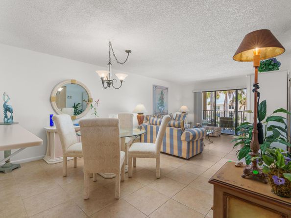 445 SE 21st Avenue 202, Deerfield Beach FL 33441