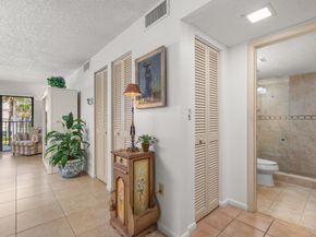 445 SE 21st Avenue 202, Deerfield Beach FL 33441