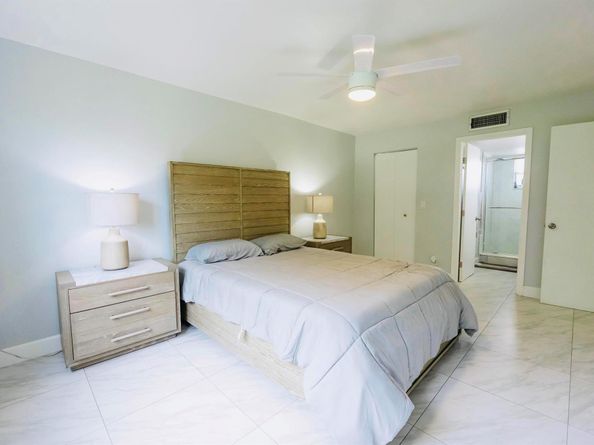 725 Lori Drive 212, Palm Springs FL 33461