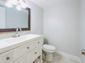 725 Lori Drive 212, Palm Springs FL 33461