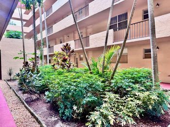 404 NW 68th Ave