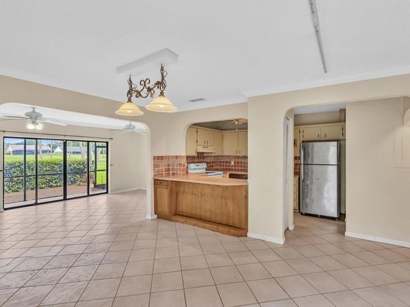 2635 Lowson Boulevard D, Delray Beach FL 33445