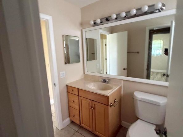 1904 SW Golf Lane, Boynton Beach FL 33426