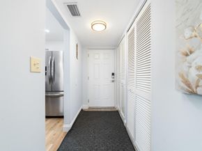 5301 NW 2nd Avenue PhE, Boca Raton FL 33487