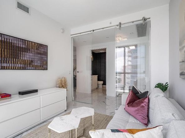 100 E Las Olas Blvd 3004, Fort Lauderdale FL 33301