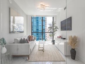 100 E Las Olas Blvd 3004, Fort Lauderdale FL 33301