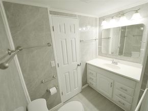 8520 SW 18th Ct, Davie FL 33324