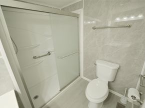 8520 SW 18th Ct, Davie FL 33324