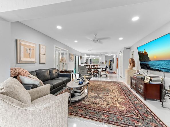 21827 Arriba Real 11K, Boca Raton FL 33433