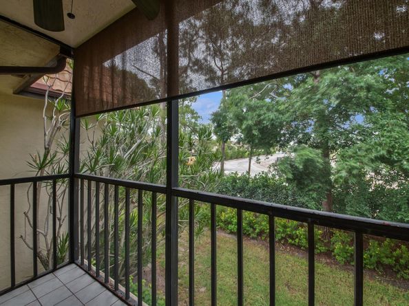 7118 Golf Colony Court 205, Lake Worth FL 33467