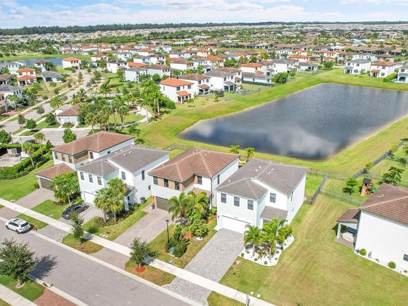 5388 River Stone Way, Westlake FL 33470