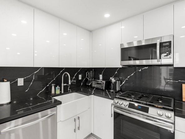2030 S Ocean Dr 1407, Hallandale Beach FL 33009