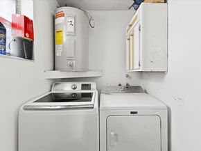 10231 SW 27th St, Miami FL 33165