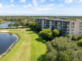 3300 W Rolling Hills Cir 704, Davie FL 33328