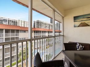 2097 S Ocean Dr 403, Hallandale Beach FL 33009