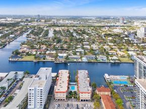 2097 S Ocean Dr 403, Hallandale Beach FL 33009