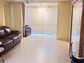 9261 Sunrise Lakes Blvd 212, Sunrise FL 33322