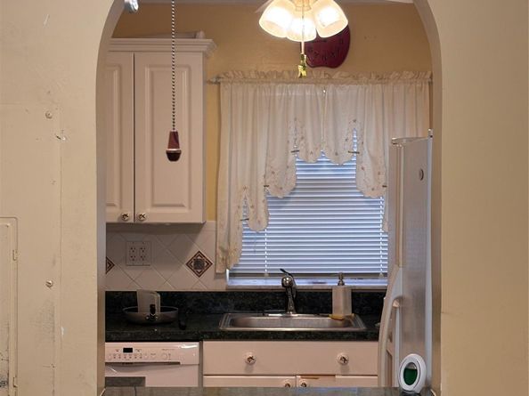 9261 Sunrise Lakes Blvd 212, Sunrise FL 33322