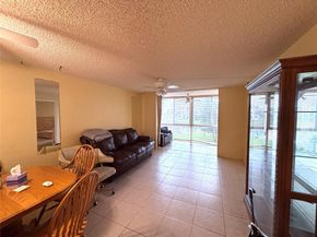 9261 Sunrise Lakes Blvd 212, Sunrise FL 33322