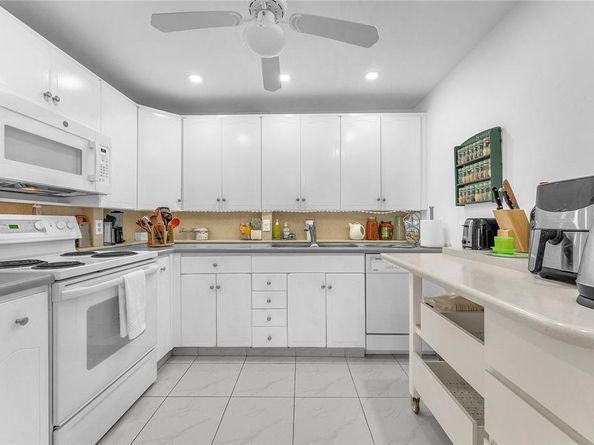 2035 Ventnor H 2035, Deerfield Beach FL 33442