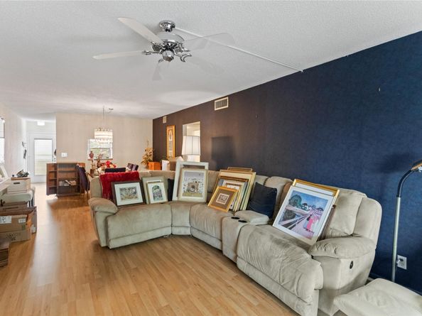 2302 Lucaya Ln L4, Coconut Creek FL 33066