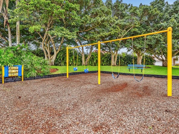 255 Somerset Way, Weston FL 33326