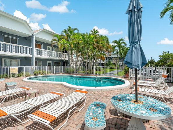 1125 NW 30th Ct 5, Wilton Manors FL 33311