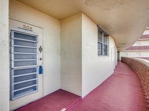 2731 NE 14th St Cswy 508, Pompano Beach FL 33062