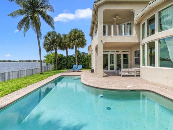 18932 SW 33rd Ct, Miramar FL 33029