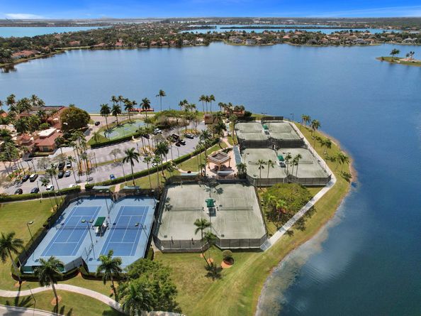 18932 SW 33rd Ct, Miramar FL 33029