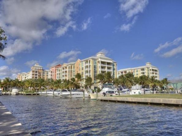 802 W Windward Way 211, Lantana FL 33462