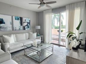 802 W Windward Way 211, Lantana FL 33462
