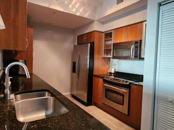 802 W Windward Way 211, Lantana FL 33462