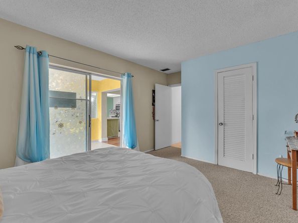 4623 NW 46th St, Tamarac FL 33319