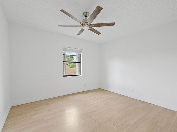 4631 Brook Drive, West Palm Beach FL 33417