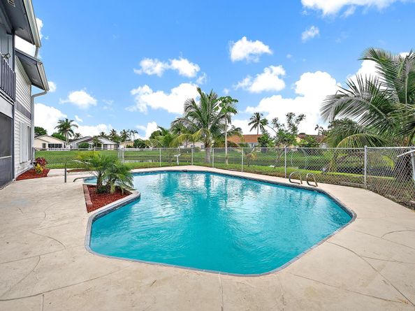 4631 Brook Drive, West Palm Beach FL 33417