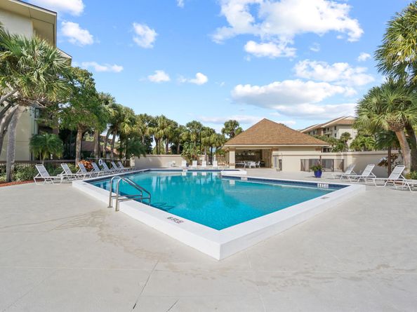 1901 Marina Isle Way 305, Jupiter FL 33477