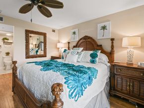 1901 Marina Isle Way 305, Jupiter FL 33477