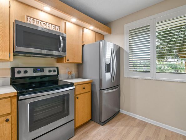 1901 Marina Isle Way 305, Jupiter FL 33477