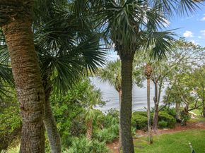 1901 Marina Isle Way 305, Jupiter FL 33477