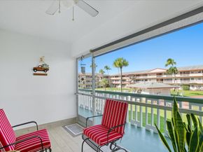 5300 Washington St J214, Hollywood FL 33021