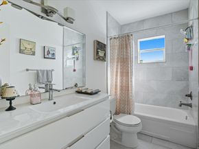 5300 Washington St J214, Hollywood FL 33021