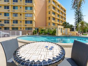 2400 NE 9th St 301, Fort Lauderdale FL 33304