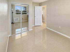 2400 NE 9th St 301, Fort Lauderdale FL 33304