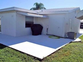 911 SW 6th Avenue, Boynton Beach FL 33426