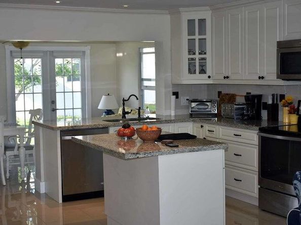 911 SW 6th Avenue, Boynton Beach FL 33426